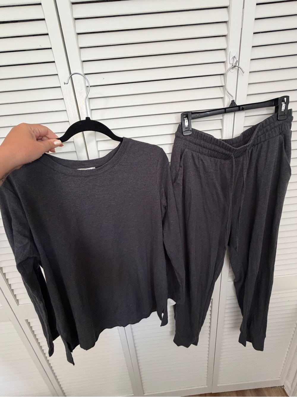 Zenana Outfitters Charcoal Two-Piece Lounge Top & Joggers Size XL